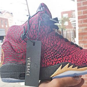 Meet your Posher, Trinity